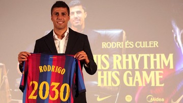 Frenkie de Jong dan Gavi Terancam Kehilangan Tempat Utama Usai Barcelona Resmi Gaet Rodri