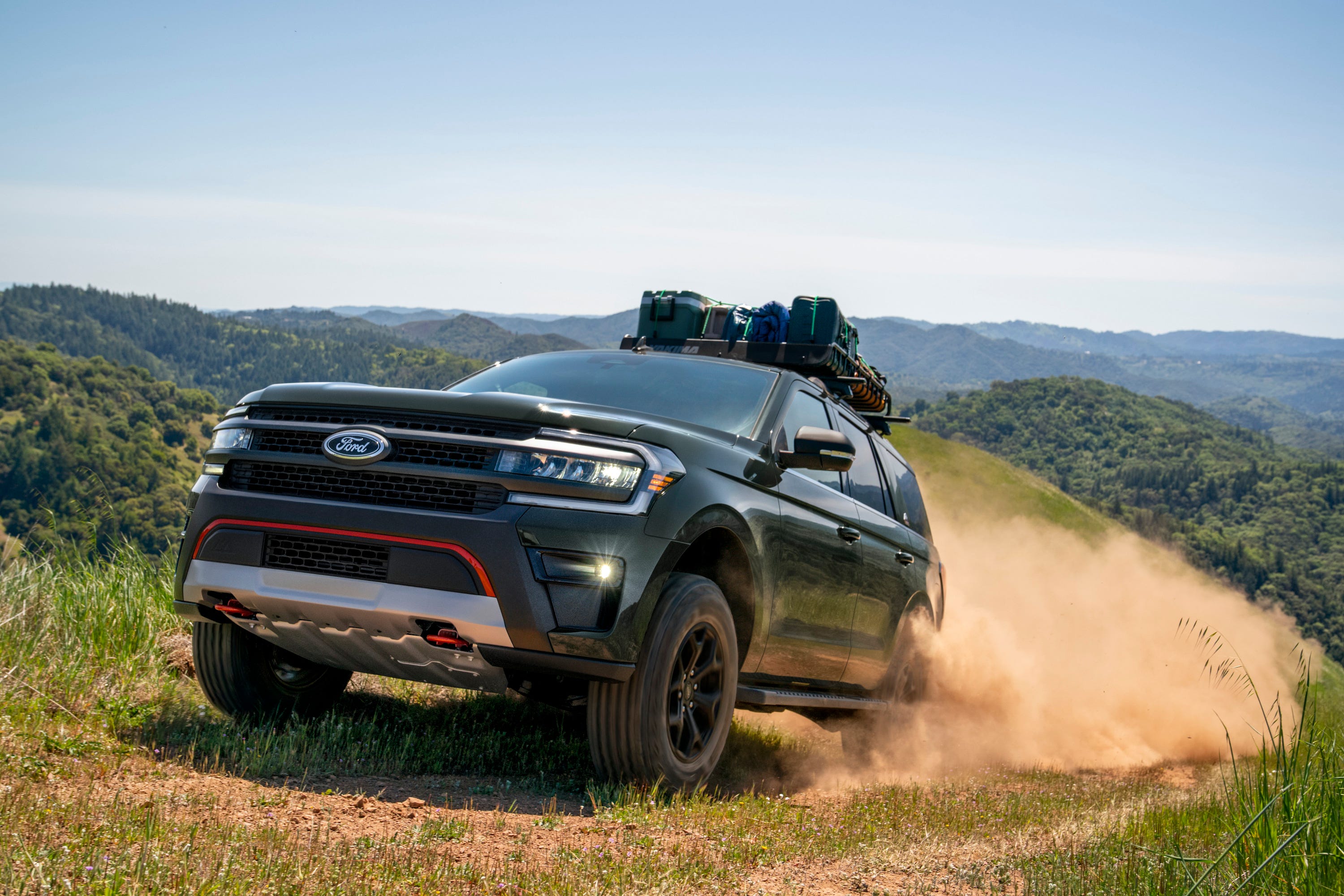 Ford Rilis 13 Aksesori Resmi untuk Truk dan SUV, dari Jump Starter hingga Rak Sepeda