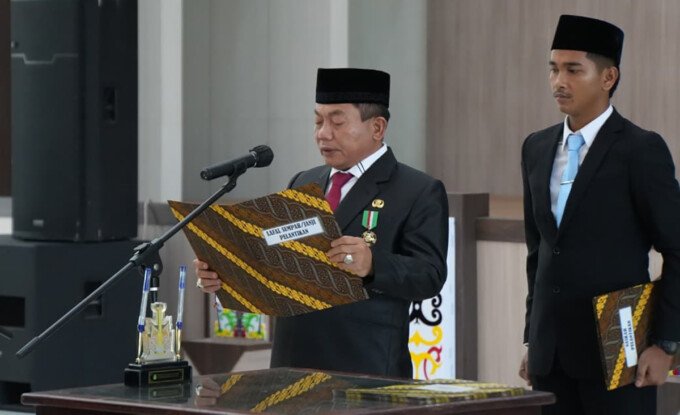Bupati Kapuas Rotasi 104 Pejabat hingga Camat, Tekankan Pelayanan Publik Tanpa Birokrasi Berbelit