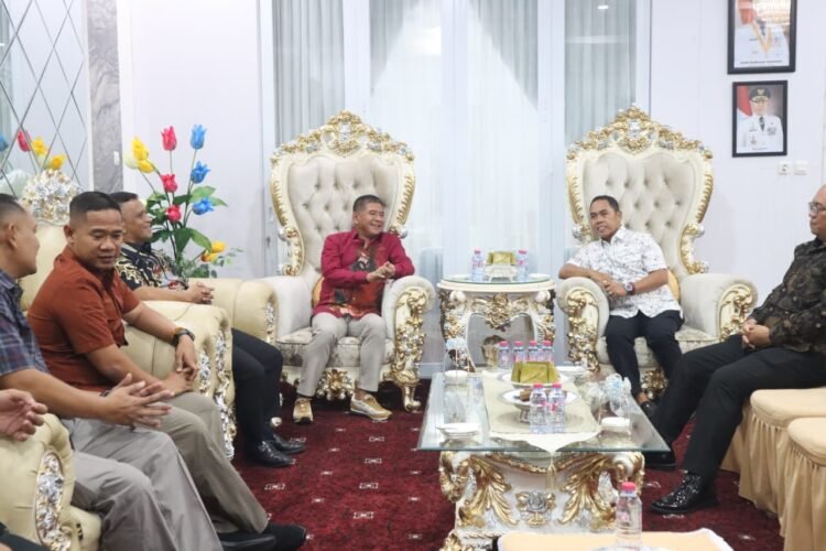 Pangdam XIV/Hasanuddin Mayjen TNI Bangun Nawoko Kunjungi Wajo, Bupati Andi Rosman Soroti Penguatan Ketahanan Wilayah