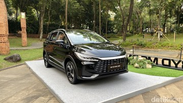 Analisis Penjualan PHEV Juli 2026: BYD M6 DM Kuasai 70 Persen Pasar, Sisa 10 Model Berebut Sisanya