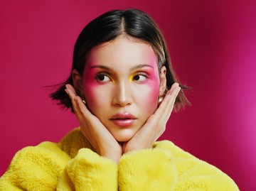 Setting Spray dan Primer Terbaru untuk Tampil Glowing, Lima Produk Kunci Riasan Awet