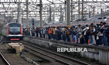 Gangguan Rel di Pasar Minggu, KAI Commuter Terapkan Satu Jalur untuk Perjalanan Bogor–Manggarai
