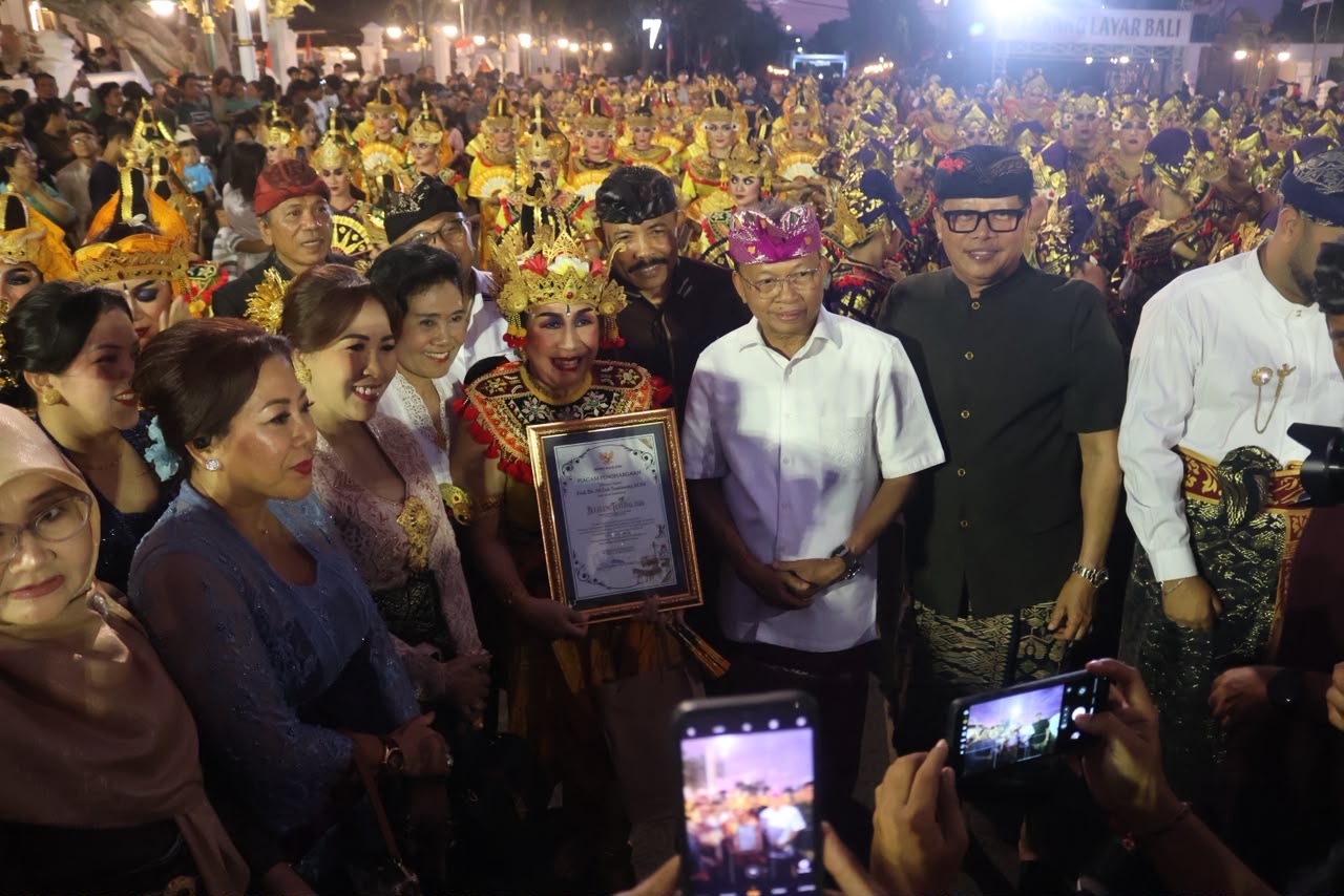 Koster Resmi Buka Bulfest 2026 di Singaraja, Apresiasi Tiga Maestro Tari dan Dorong Ekonomi Kreatif Buleleng