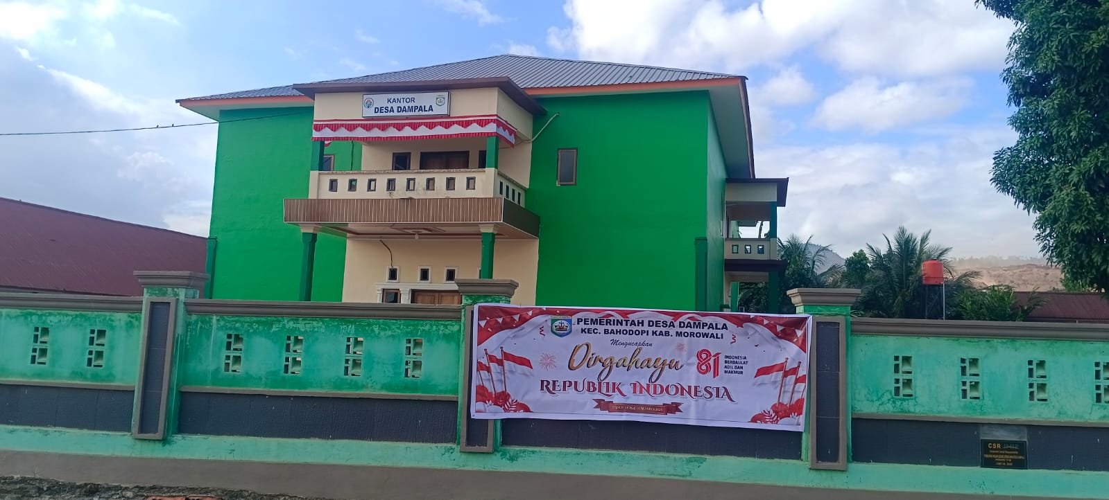 Baru 6 Bulan Dilantik, Pj Kades Dampala Ahyar Aminudin Tuntaskan Kantor Desa Hingga Perbaiki TPU