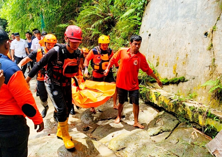 Siswa SD di Simalungun Ditemukan Meninggal Setelah Hanyut di Sungai Tanjung Pinggir, Pencarian Berlangsung Dua Hari