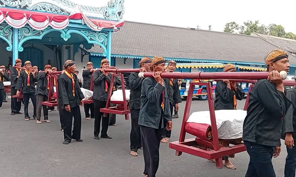 Cekcok Warnai Prosesi Sekaten Solo, GKR Rumbay Sebut Pemindahan Gamelan Kyai Sekati Tak Dapat Izin PB XIV Purbaya