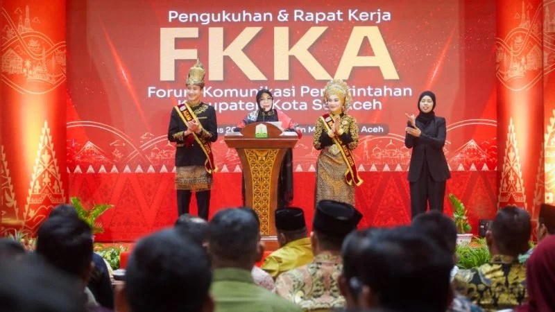 23 Pengurus FKKA Aceh Dikukuhkan Wamendagri Bima Arya, Illiza Banda Aceh Pimpin Koordinasi 23 Kabupaten/Kota
