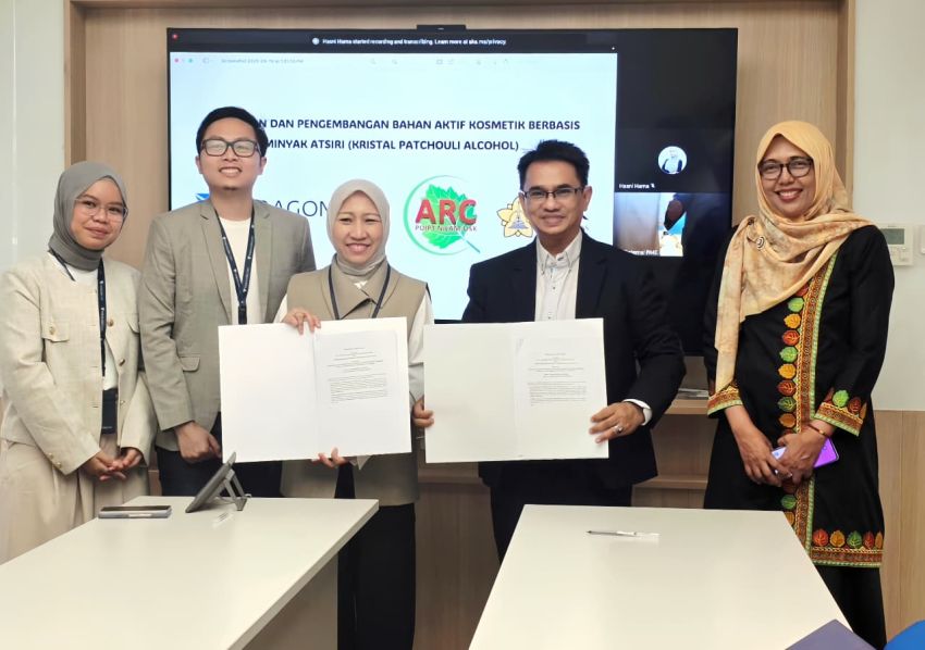 Minyak Nilam Aceh Disulap Jadi Bahan Kosmetik Standar Industri, Universitas Syiah Kuala Gandeng ParagonCorp