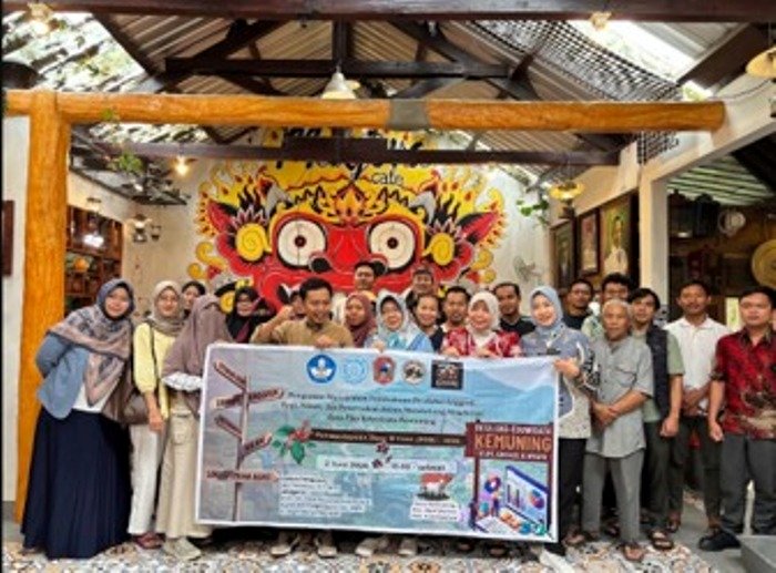 UNS dan UBY Bina Desa Kemuning Kembangkan Anggrek hingga Kopi dengan Teknologi Produksi dan Digital Marketing