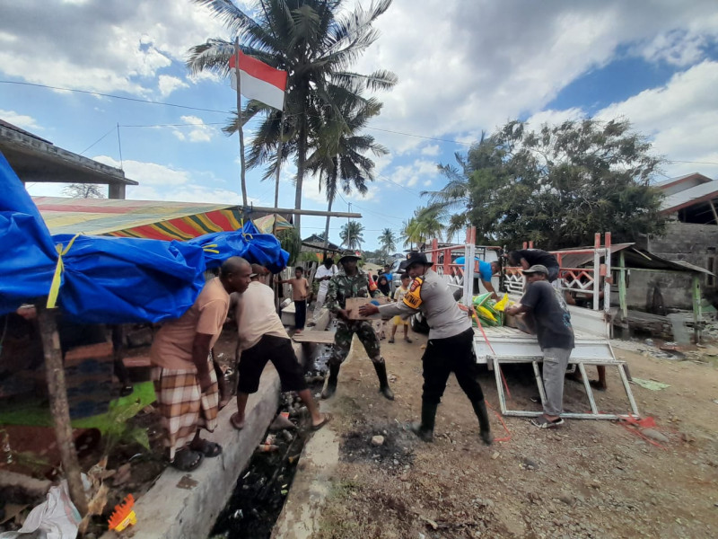 Korban Gempa Flores Bertambah Jadi 73 Orang, 931 Luka Berat; Tim SAR Gabungan Terus Sisir Wilayah Terpencil