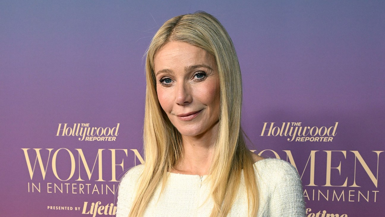 Gwyneth Paltrow Balas Rumor Makan Malam Bareng Sam Altman dengan Undangan Palsu ala Shrek dan Jessica Rabbit