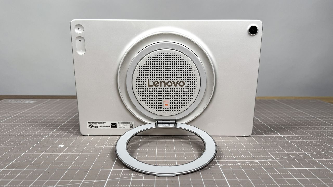 Lenovo Tab Plus Gen 2 Hadir dengan Speaker JBL Raksasa, Ini Hasil Uji Suaranya