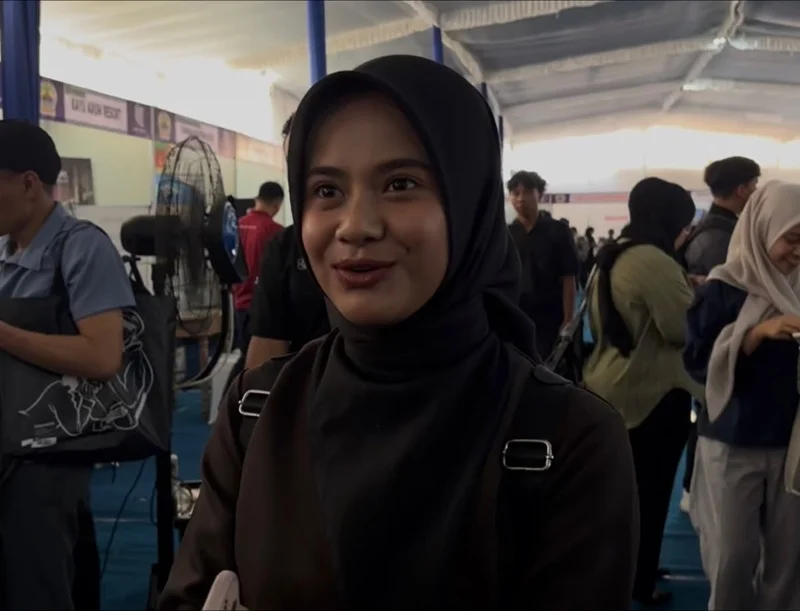 Fresh Graduate UIN Salatiga Kecewa Berat Usai Datang Jobfair Disnaker Jateng: Lamaran Cukup Lewat Scan QR, di Mana Esensi Acara Tatap Muka?
