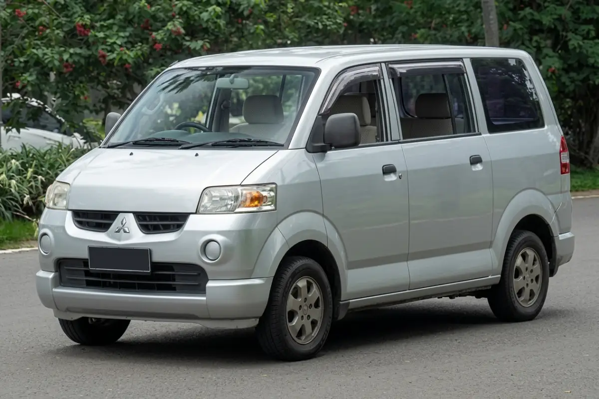 Suzuki APV vs Daihatsu Xenia: Dua MPV Bekas Rp50 Jutaan yang Masih Layak Diperhitungkan