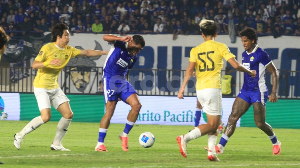 Persija Jakarta Menang 2-1 atas Police Tero di TC Thailand, Persib Bandung Wajib Waspada di Super League 2026/2027