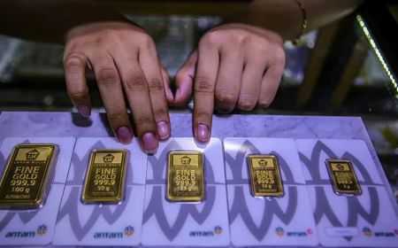 Harga Emas Antam Stagnan di Rp2,7 Juta per Gram, Buyback Masih di Level Rp2,5 Juta