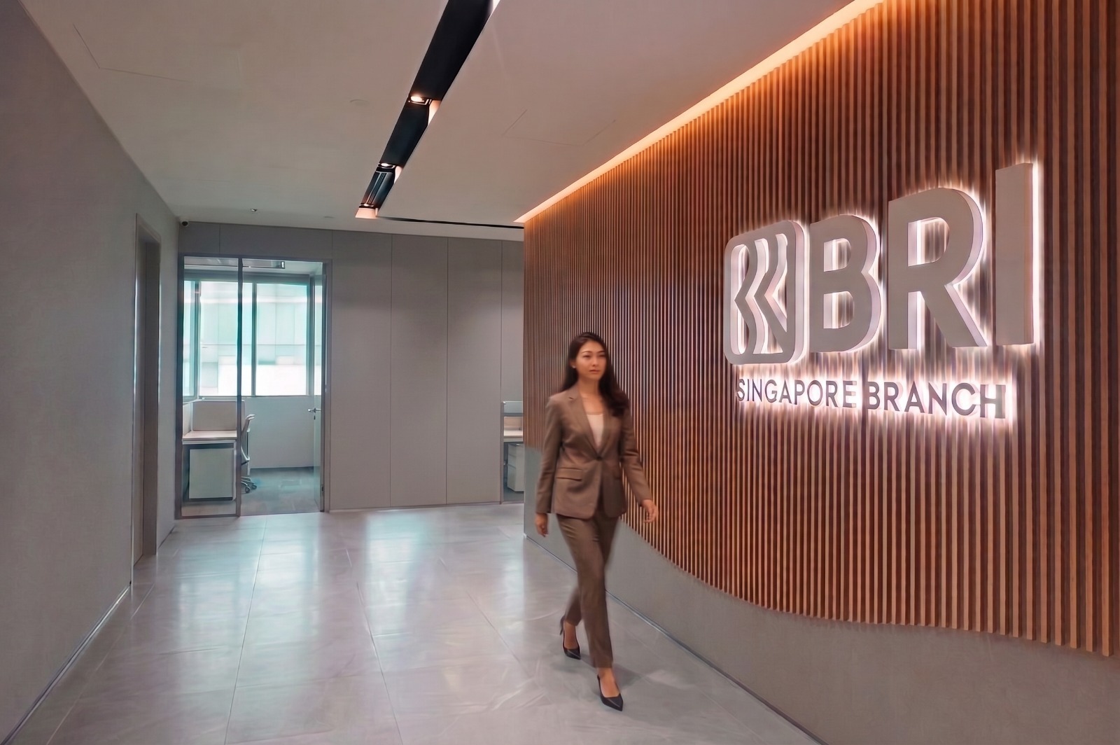 BRI Group Bawa Pulang 6 Penghargaan Finance Asia Awards 2026, Hery Gunardi Raih Gelar Best CEO