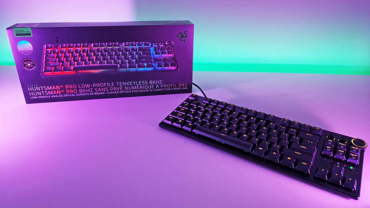 Razer Huntsman V3 Pro Low-Profile TKL 8KHz: Keyboard Esports Tipis dengan Polling Rate 8.000 Hz