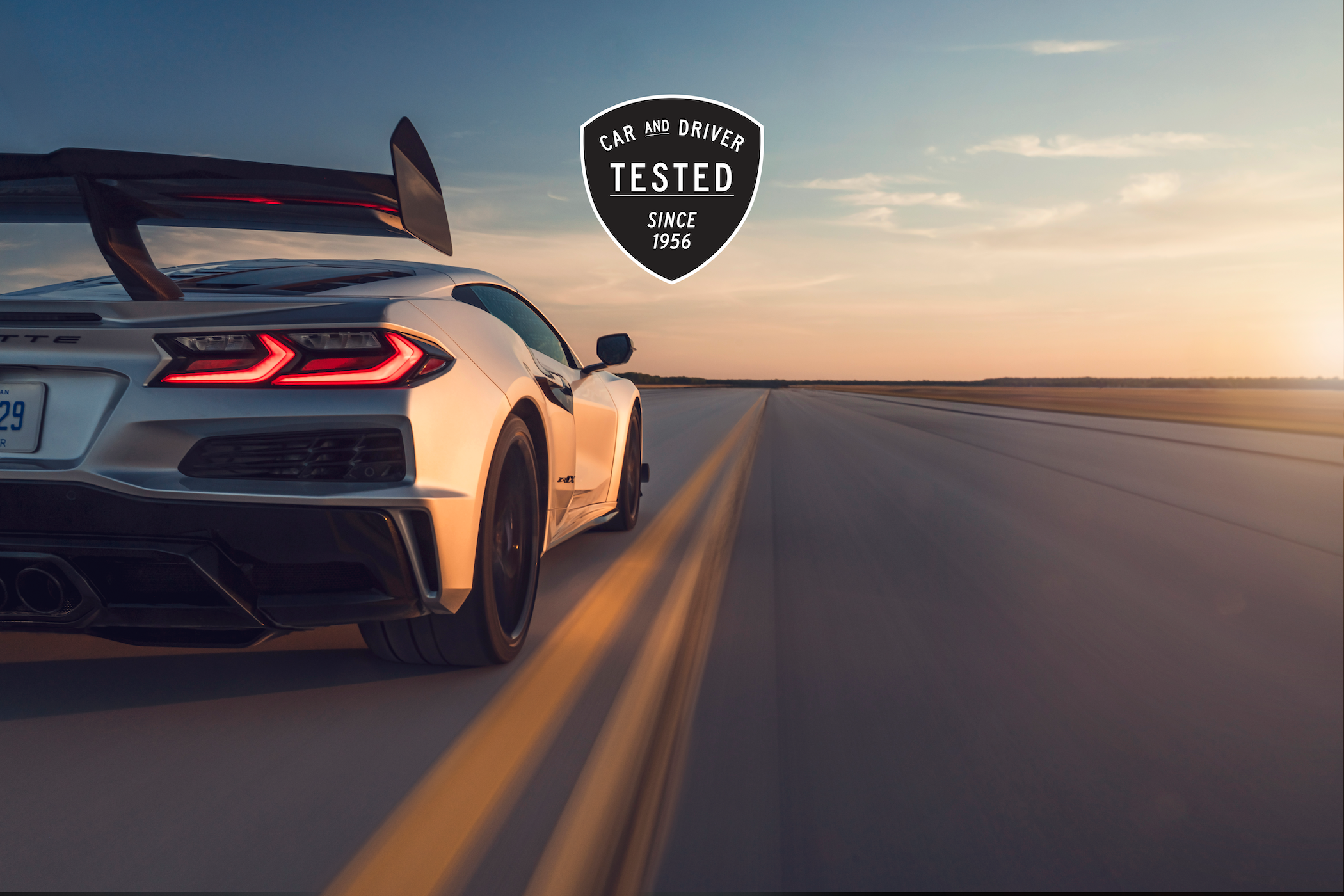 Lucid Air Sapphire Buktikan Diri Tercepat ke 200 mph, Hajar Corvette ZR1X dan McLaren 750S