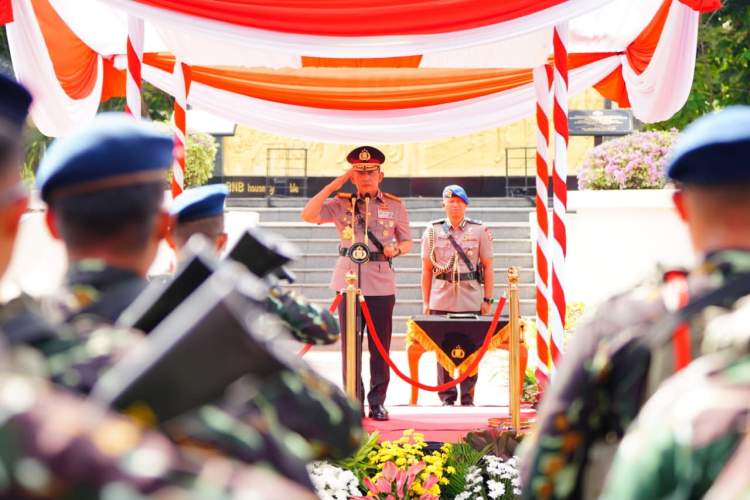 Hari Juang Polri 2026 di Surabaya: Kapolri Bacakan Kembali Naskah Proklamasi Polisi, Ini Maknanya bagi Pengabdian ke Masyarakat