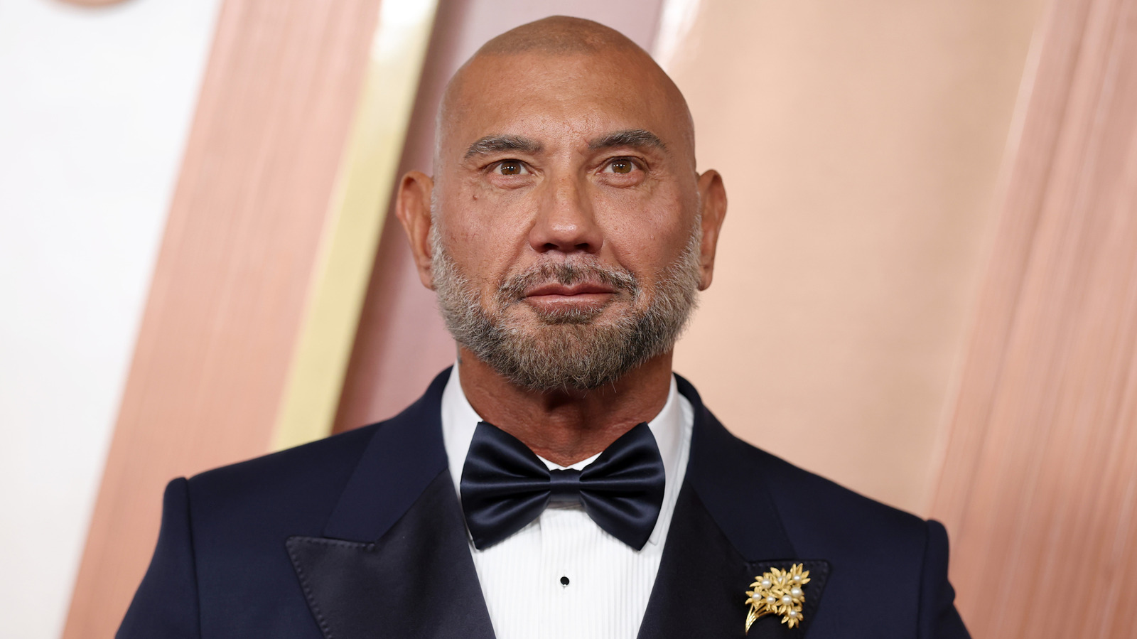 Dave Bautista Resmi Gantikan Ryan Hurst sebagai Kratos di Serial God of War Amazon