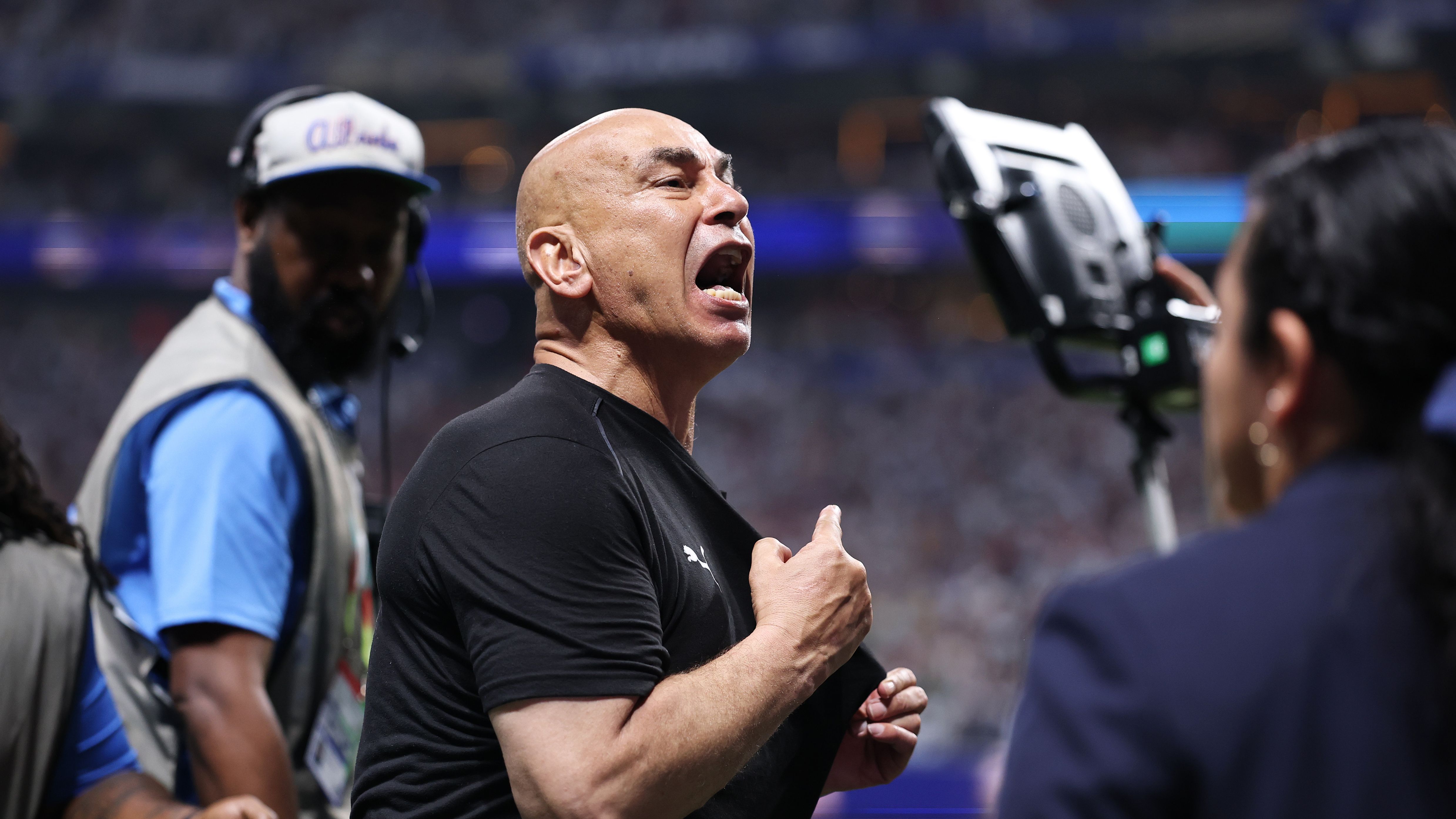 Protes Wasit ke FIFA Berujung Disipliner: Hossam Hassan, Ibrahim, dan Zeko Terancam Sanksi, EFA Siap Bela Diri