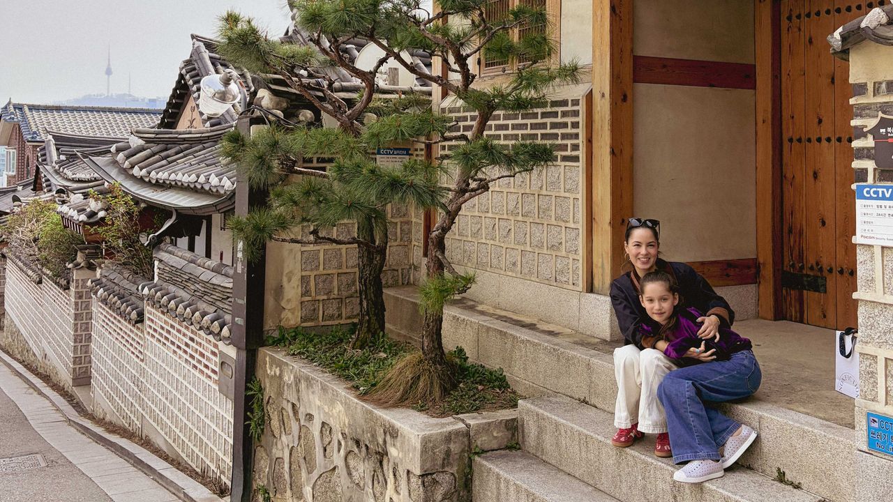 Panduan Liburan Ibu dan Anak ke Seoul: K-Beauty, Hanbok, dan Seongsu yang Mirip Brooklyn
