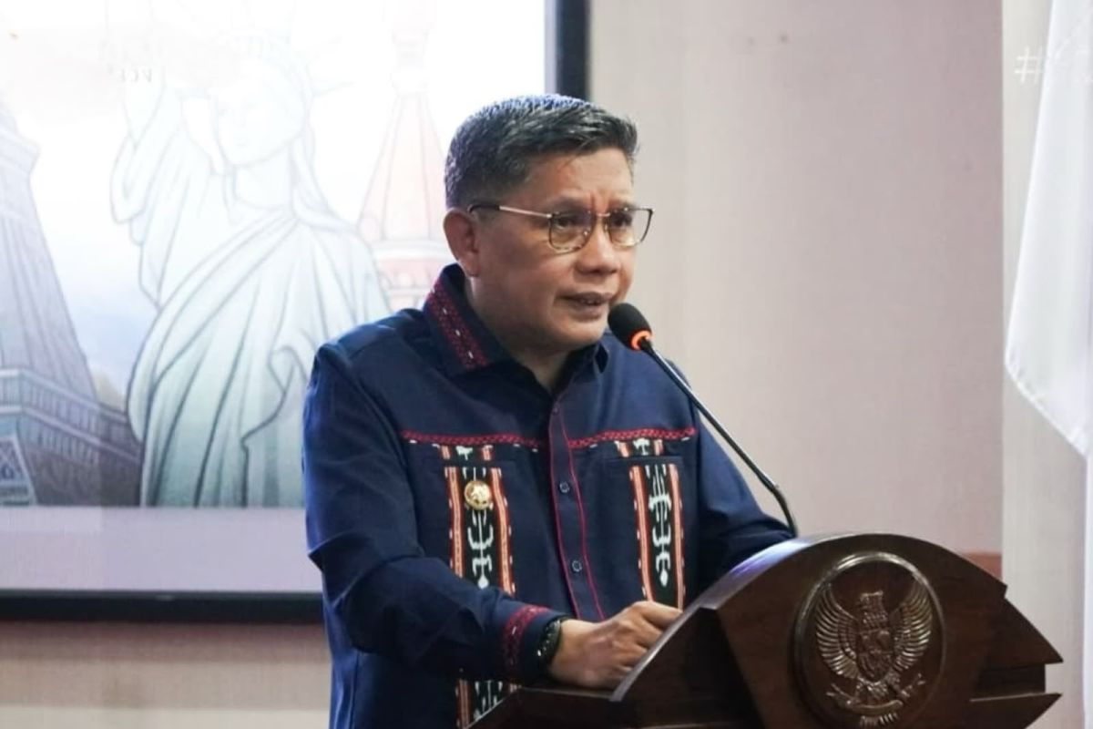 Pemkot Ambon Perluas Pemasangan Jaring Penahan Sampah ke Sembilan Sungai Demi Selamatkan Teluk Ambon