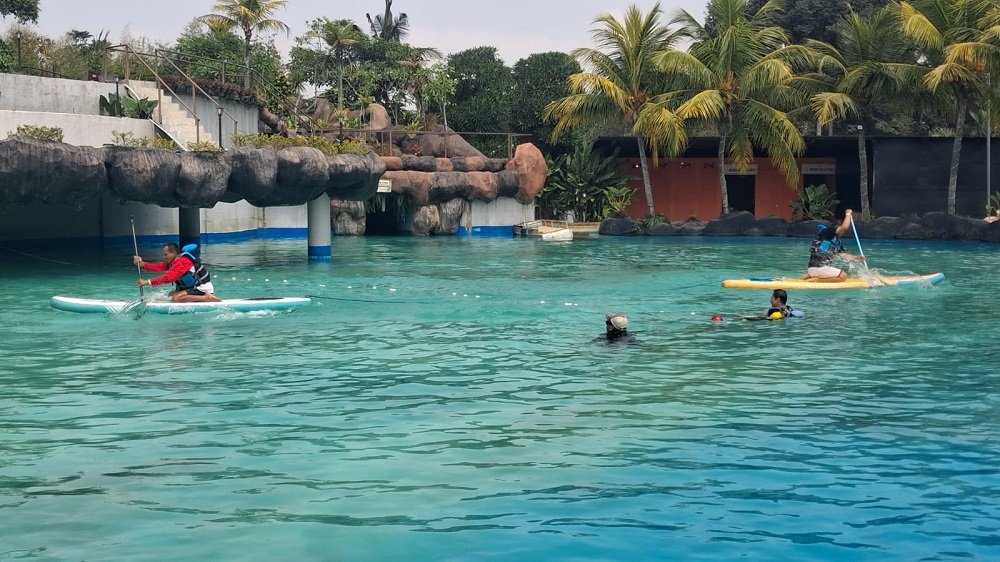Lomba Banyu Laga di Wisata Dusun Semilir Bawen Pecahkan Rekor Kemeriahan, 8 Desa Adu Keseimbangan di Atas Air