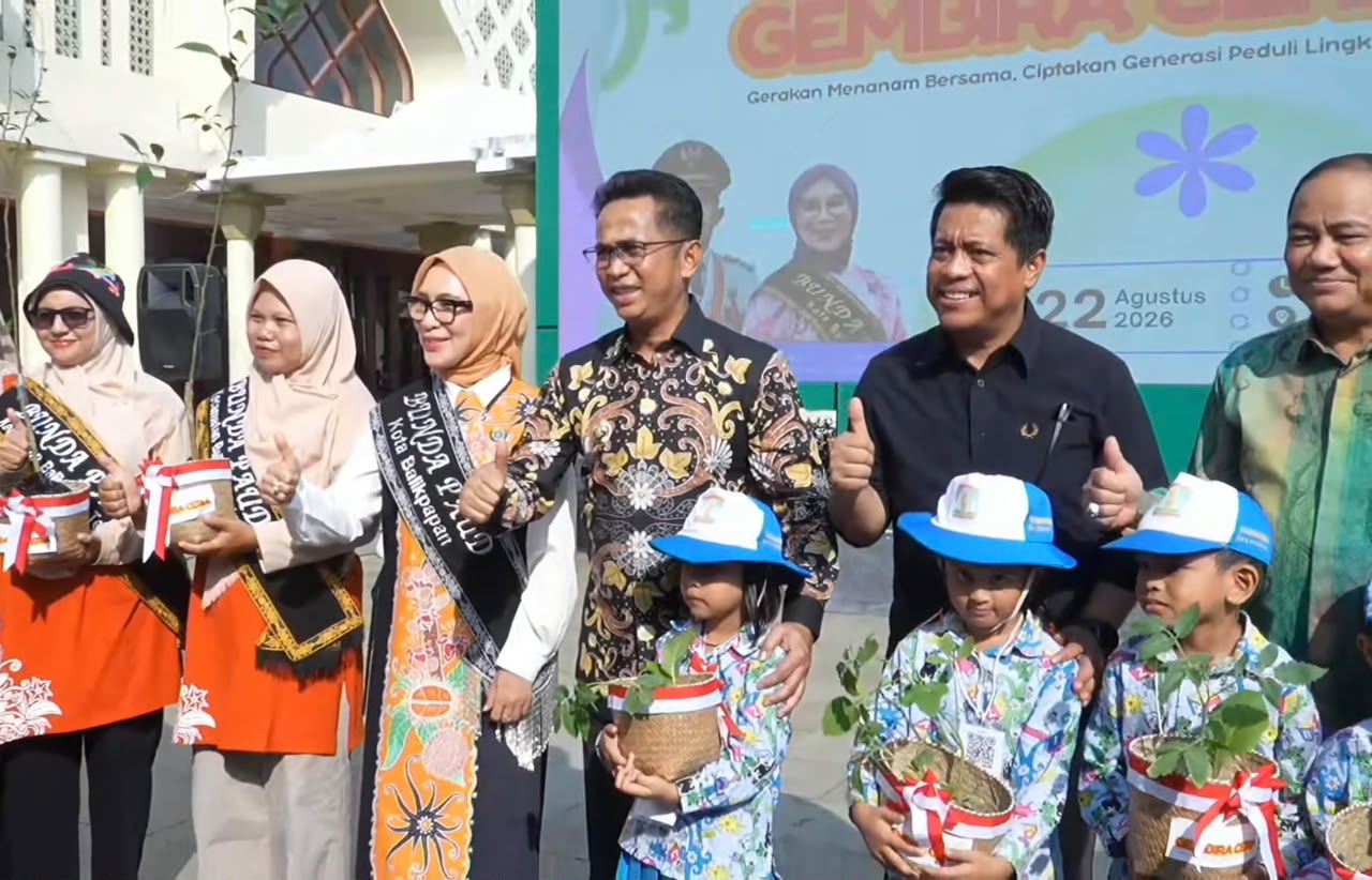 4.200 Bibit Ditanam Anak PAUD Balikpapan Saat Peluncuran GEMBIRA CERIA, Bunda PAUD: Tanam Karakter Sejak Dini