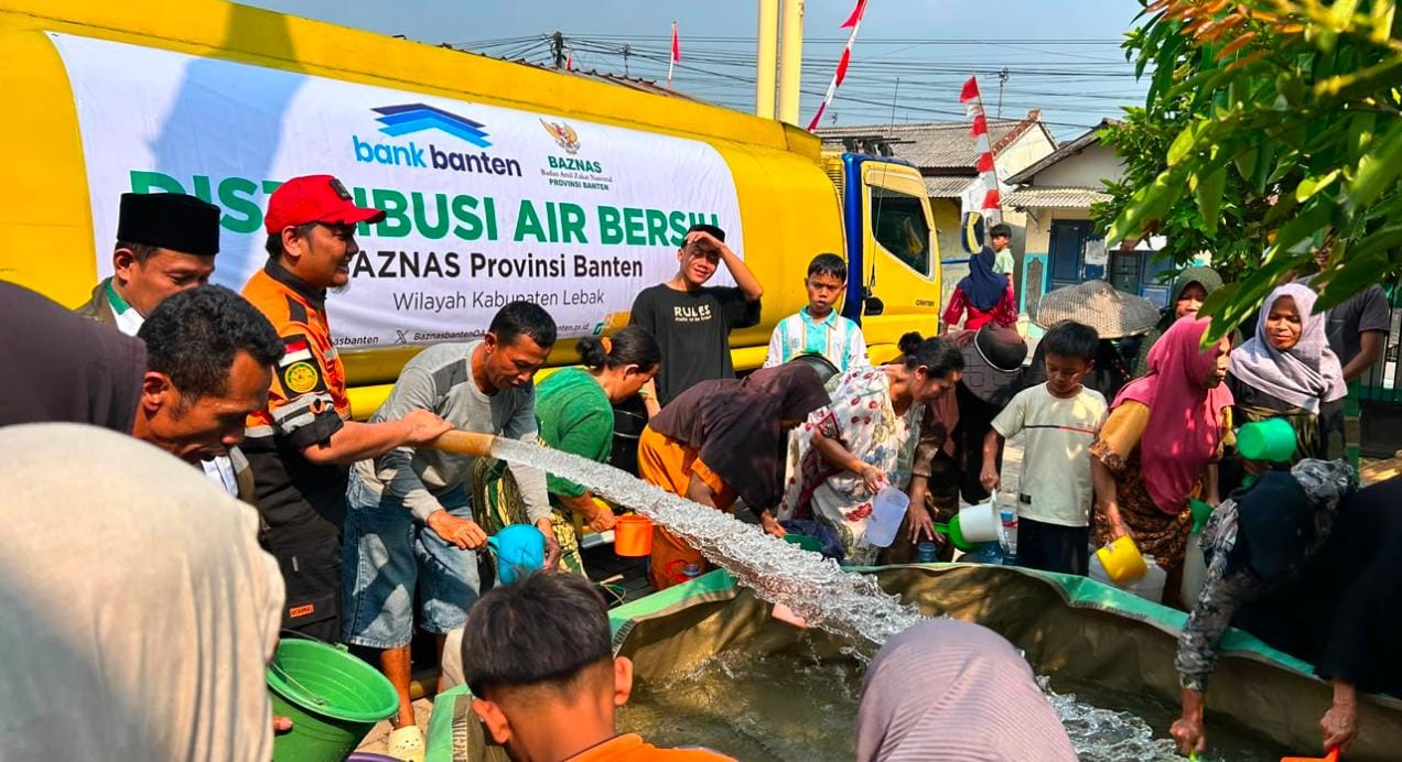 BAZNAS Banten Salurkan 32 Ribu Liter Air Bersih ke 1.000 Warga Terdampak Kekeringan di Cipanas Lebak