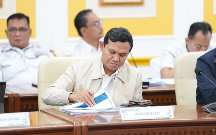 Wagub Aceh Fadhlullah Resmi Jadi Plh Gubernur Gantikan Muzakir Manaf yang Cuti Berobat ke Luar Negeri