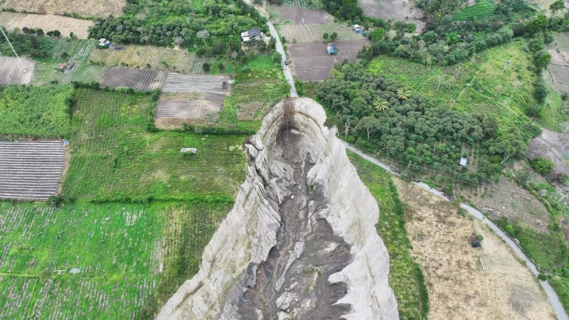Sinkhole di Aceh Tengah Kian Meluas, Relokasi 1 Kilometer dari Desa Ketol Ditargetkan Rampung Desember 2026