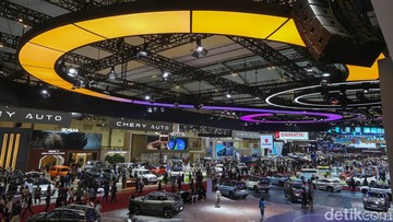 Penjualan Mobil Indonesia vs Malaysia 2026: Jarak Mengecil, Pasar RI Masih di Atas