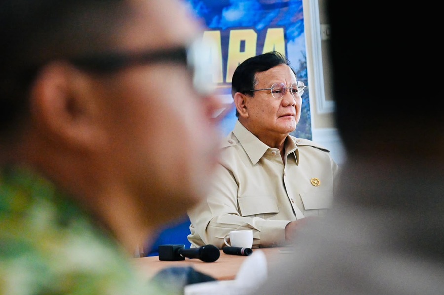 Prabowo Terjun Langsung ke Titik Api Kalbar, Tambah 1.500 Personel TNI dan 6 Helikopter Water Bombing