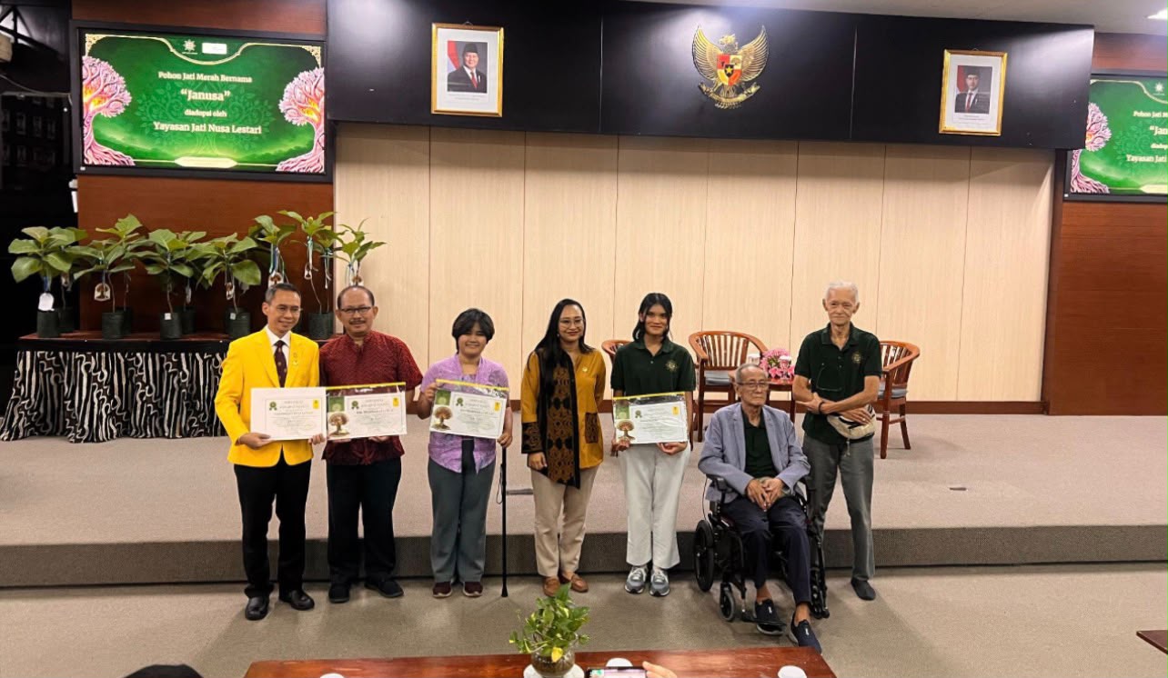 FIB UI dan Yayasan Jati Nusa Lestari Luncurkan Program Adopsi Jati Merah: Menanam Karakter, Menargetkan SDGs
