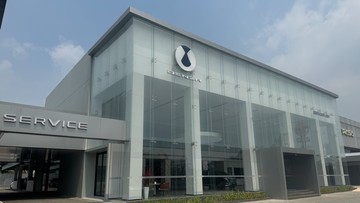 BYD Buka Suara Soal Dealer Denza Ganti Logo, Proses Hukum Nama Masih Berjalan