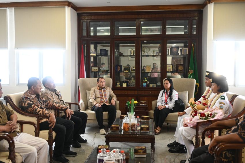 Dua Pelajar Toba Felesia dan Gissa Selesaikan Tugas Paskibraka Nasional 2026, Pj Sekdaprov Sumut Sampaikan Pesan Penting