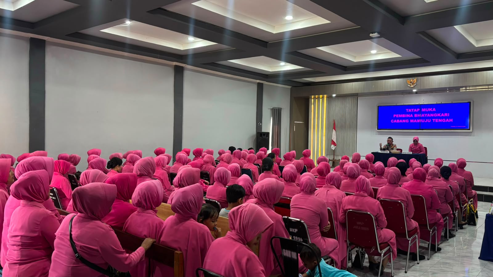 Kapolres Mamuju Tengah Ajak Seluruh Bhayangkari Jadi Pendamping Tangguh di Balik Tugas Anggota Polri