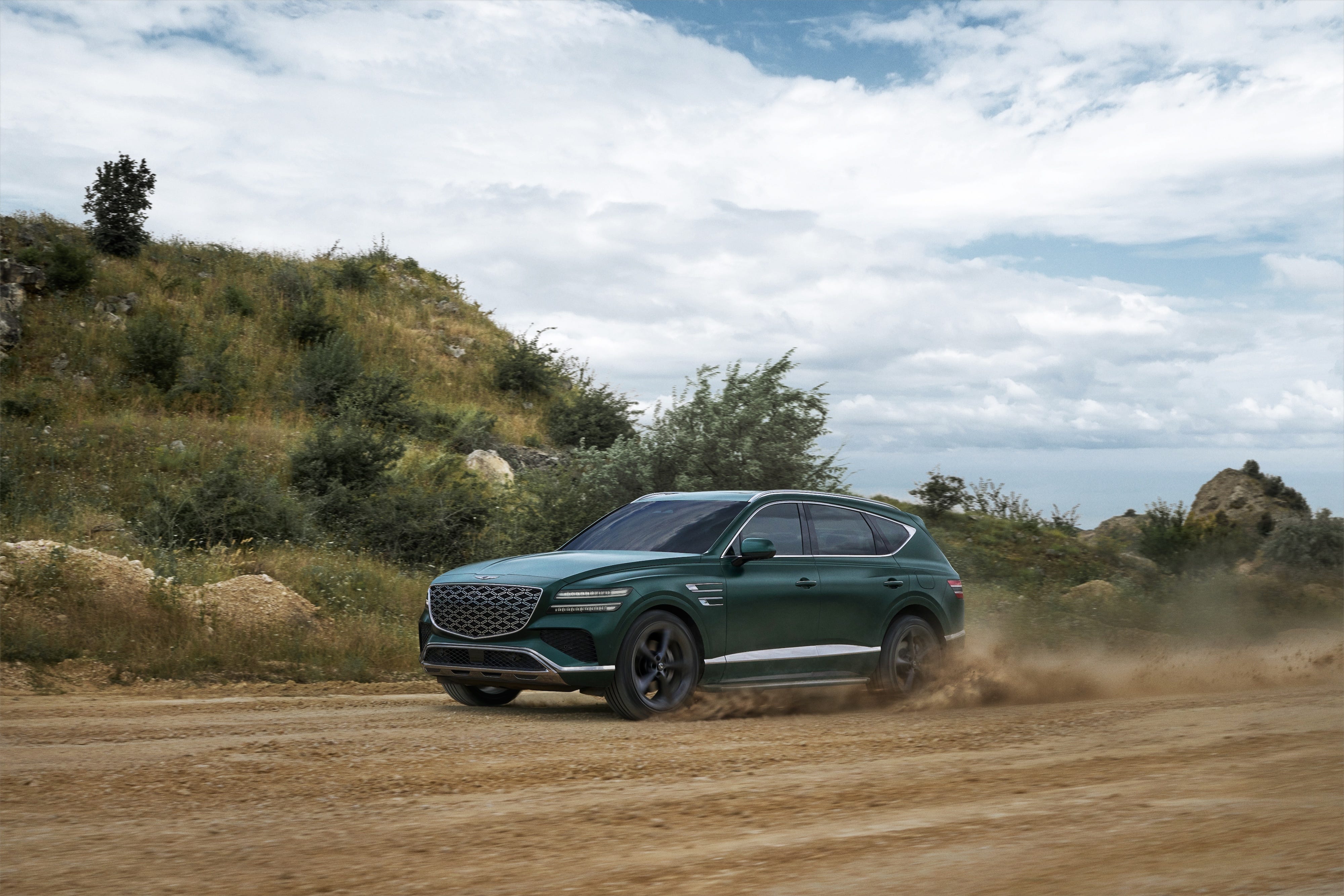 Genesis GV80 Hybrid Resmi Meluncur, SUV Mewah Ini Janjikan Irit 25 Persen