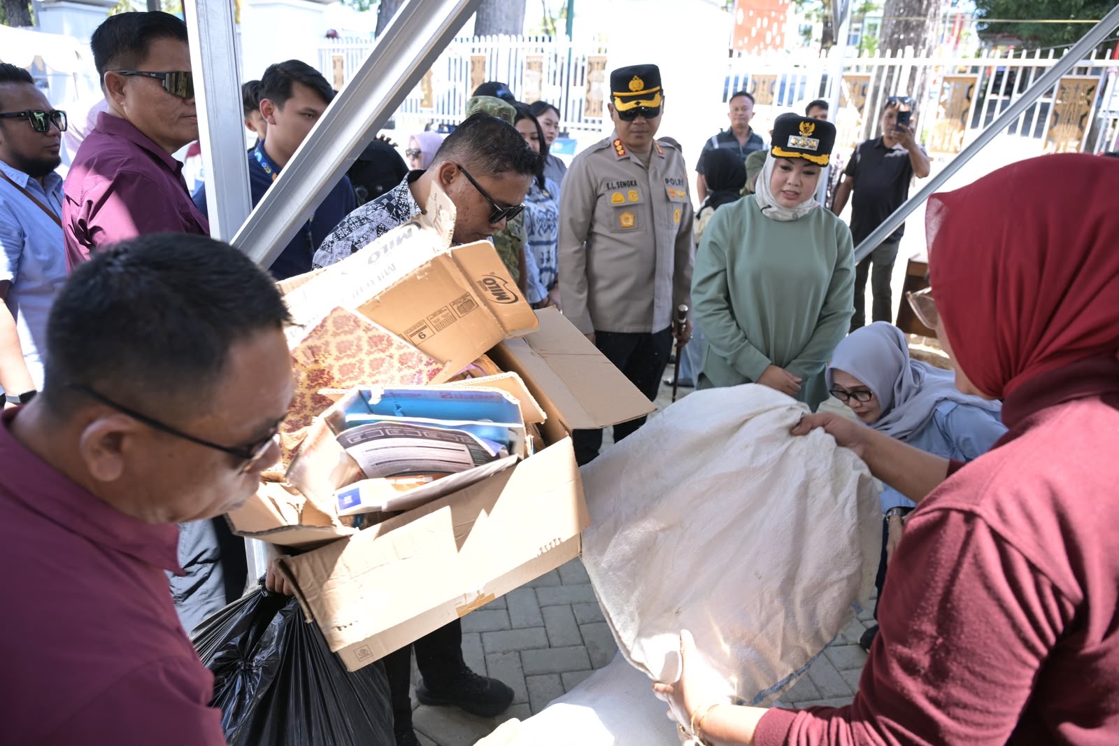 Pemkot Kendari Luncurkan Bank Sampah Balai Kota, 10.505 ASN Wajib Setor 2 Kg Sampah Anorganik per Bulan