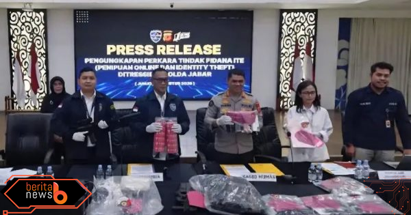 12 Tersangka Jaringan Penipuan Kendaraan Murah di Sidrap Dibekuk, Pelaku Catut Identitas TNI hingga Video Call Pakai Seragam Dinas