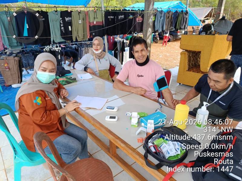 Pekan Olahraga HUT ke-81 RI di Routa, Dinkes Konawe Buka Posko Cek Kesehatan Gratis di Pasar dan Lapangan Bola