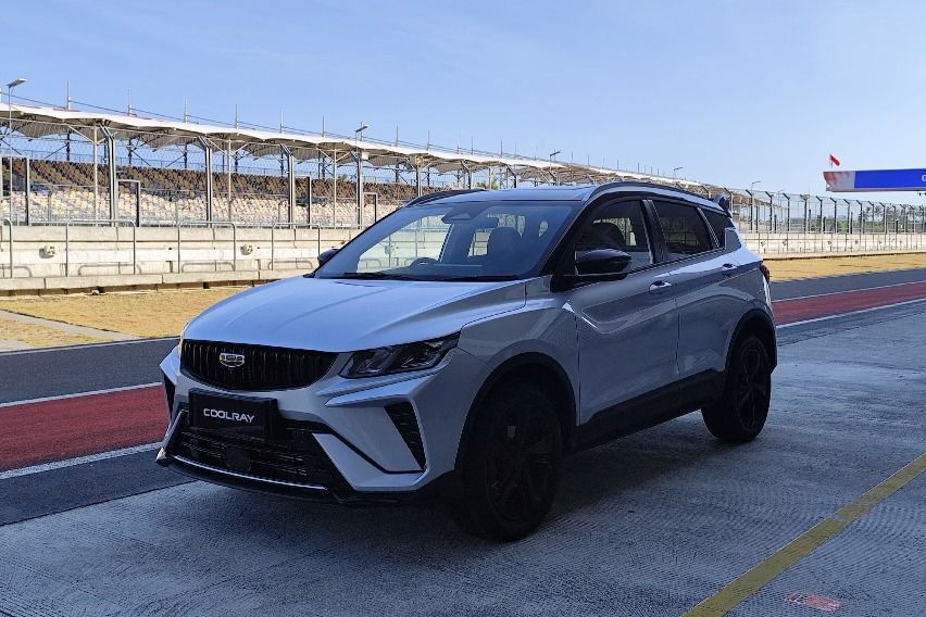 Review Geely Coolray 2026: Rp 333 Juta, Mesin Turbo 1.5 yang Layak Ditimbang