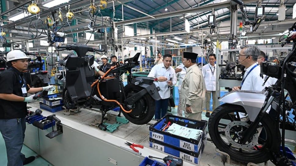 Syarat Subsidi Motor Listrik 2026: TKDN 60 Persen, Baterai Nikel, dan Harga Terjangkau