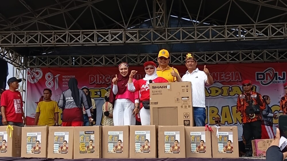 Senam Kemerdekaan di Jatibarang Indramayu Diserbu Ribuan Warga, Kulkas hingga Sepeda Listrik Jadi Hadiah Utama
