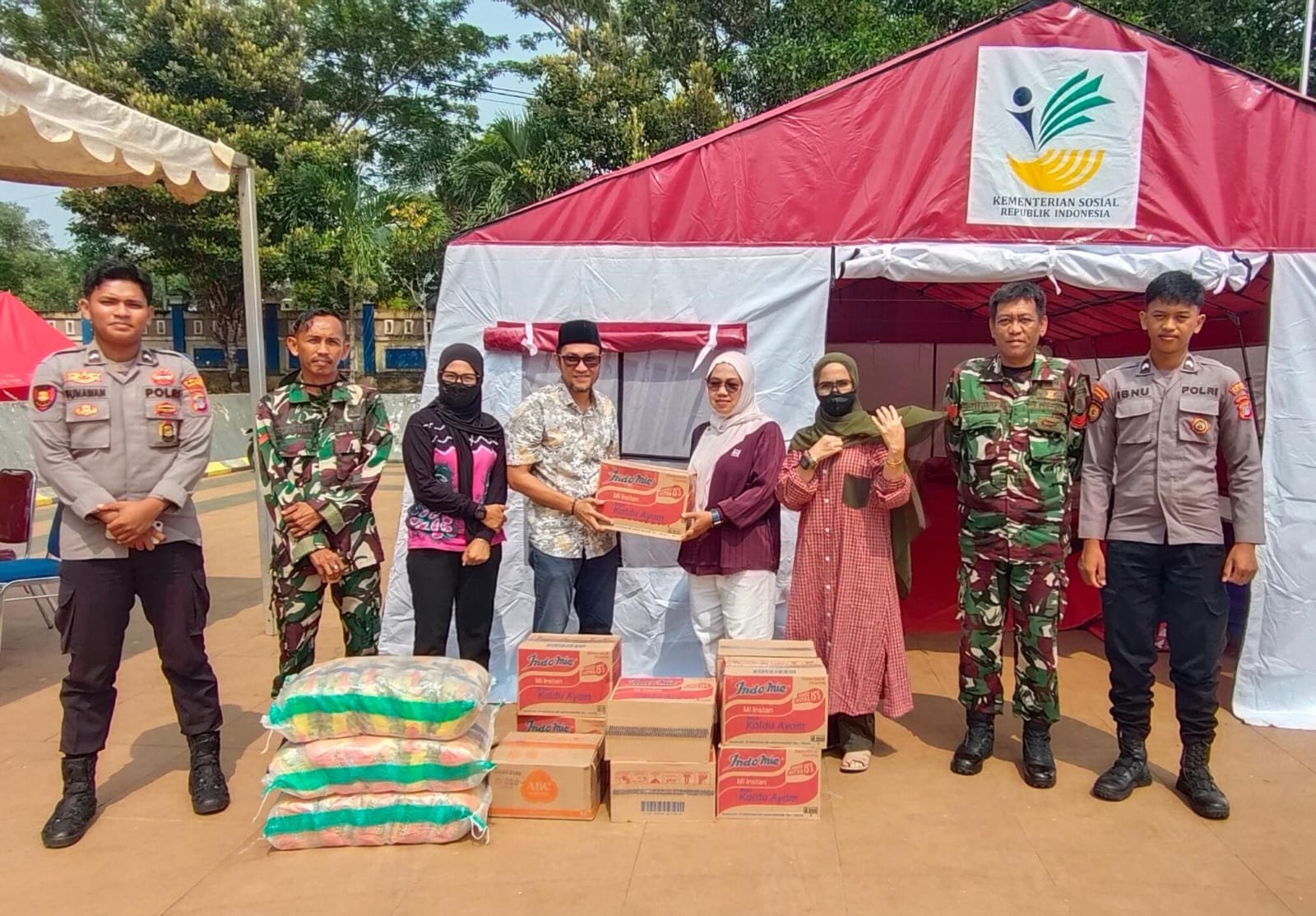 KBB KTT Salurkan Sembako untuk Korban Kebakaran di Sesayap Tana Tidung, Api Ludeskan Rumah Saat Malam HUT RI