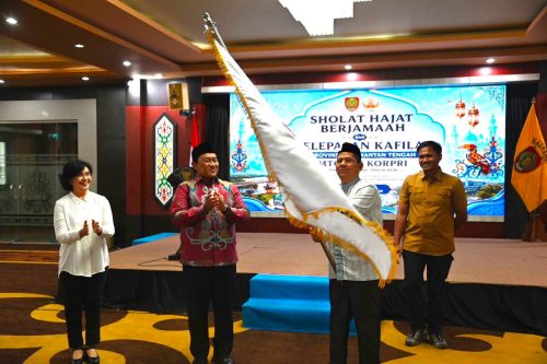 Wagub Kalteng Edy Pratowo Lepas 34 Kafilah MTQ KORPRI Nasional 2026, Tekankan Kekompakan Jelang Berangkat ke Makassar
