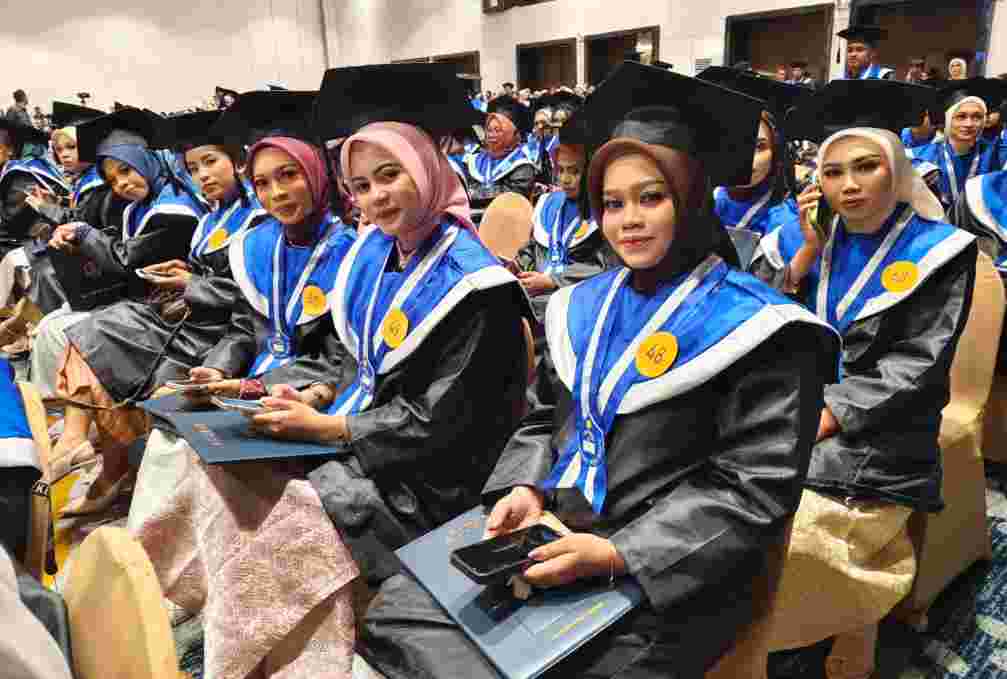 313 Lulusan Universitas Wira Bhakti Makassar Diwisuda, Kampus Perkokoh Jalan Menuju Entrepreneur Digital 2044